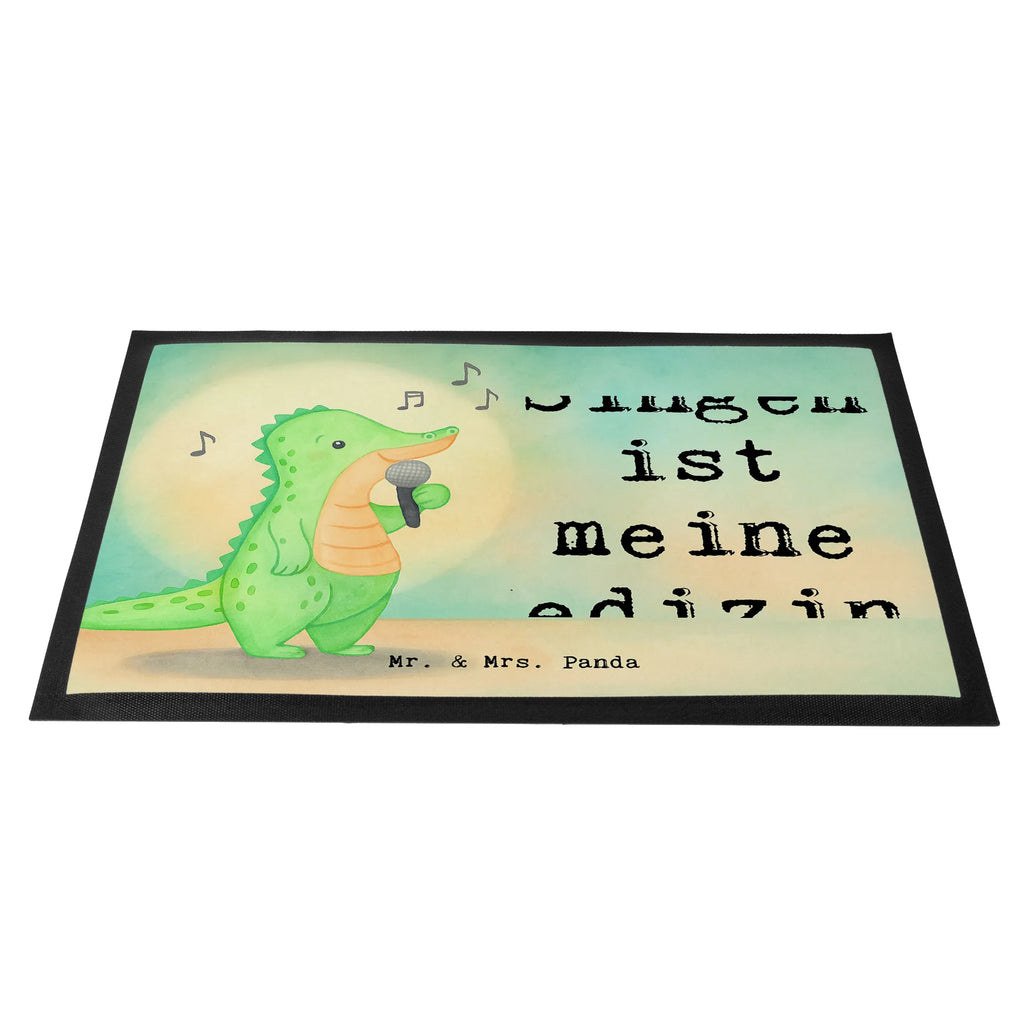 Fußmatte Krokodil Singen Design Schmutzfangmatte waschbar, Gummimatte, Fußmatte innen, Fussmatten online, Fußmatte außen, Haustürmatte, Fußmatte outdoor, Fußmatte waschbar, Fußabstreifer außen, Gummi Matte, Eingangsteppich, Fußabstreifer, Fußabtreter, Fussmatten, Motivfußmatte, Schmutzfangmatte, Fußabtreter außen, Schmutzmatte, Matte, Schmutzfänger, Schmutzfangteppich, Fußmatten, Türmatte, Sauberlaufmatte, Vorleger, Fußmatte außen wetterfest, Türvorleger, Geschenk, Sport, Sportart, Hobby, Schenken, Danke, Dankeschön, Auszeichnung, Gewinn, Sportler, Hobbysänger, Gesang, Band, Singen, Live Auftritt