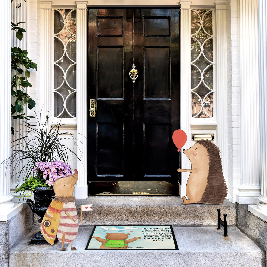 Fußmatte Bär Flugzeug Design Gummi Matte, Gummimatte, Schmutzfangmatte, Matte, Schmutzfangmatte waschbar, Fußabstreifer, Fußmatte außen, Fußabstreifer außen, Fußmatten, Motivfußmatte, Fussmatten, Vorleger, Fußabtreter außen, Haustürmatte, Türvorleger, Fußmatte waschbar, Fußabtreter, Schmutzmatte, Sauberlaufmatte, Schmutzfangteppich, Fußmatte outdoor, Fußmatte innen, Eingangsteppich, Fussmatten online, Fußmatte außen wetterfest, Türmatte, Schmutzfänger, Liebe, Partner, Freund, Freundin, Ehemann, Ehefrau, Heiraten, Verlobung, Heiratsantrag, Liebesgeschenk, Jahrestag, Hocheitstag, Hochzeitstag, für Männer, Valentinstag, Liebesbeweis, Mitbringsel, Geschenk für Partner, Geschenk für Freundin, für Ehemann, Geschenk für Frauen