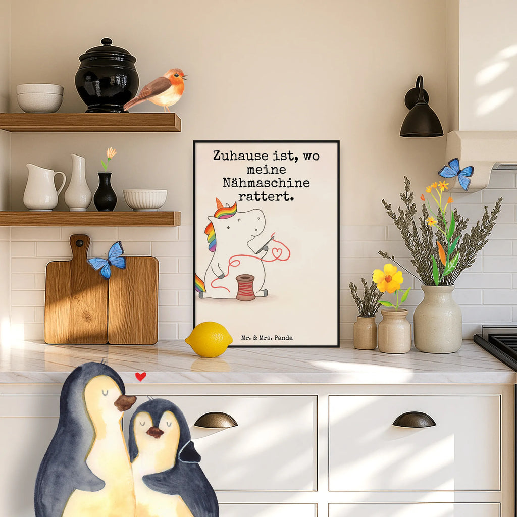 Poster Einhorn Näherin Design Wandposter, Kunstdruck, Poster, Posterdruck, Wanddeko, Handgemaltes Poster, Mr. & Mrs. Panda Poster, Designposter, Raumdekoration, Kinderposter, Bild, Wanddeko Bild, Küchenposter, Wanddekoration, Einhorn, Einhörner, Einhorn Deko, Unicorn, Mädchen, Häkeln, Nähzimmer, Stricken, basteln, nähen, Näherin, Freundin