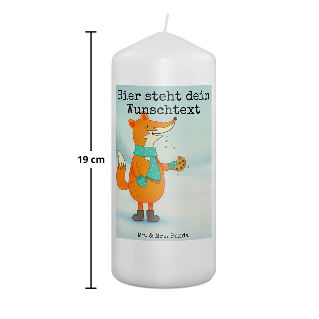 Personalisierte Kerze Fuchs Keks Design Kerzen-Set Mit Namensgravur, Holz-Kerze Mit Namen, Streukerze Mit Namensdruck, Schwimmkerze Mit Namen, Kerze Für Geburtstag Mit Wunschname, Glas-Kerze Mit Wunschname, Bienenwachskerze Mit Wunschname, Kerze Mit Namen, Votivkerze Mit Wunschname, Adventskerze Mit Wunschname, Teelicht Mit Namensdruck, Stabkerze Mit Gravur, Firmungskerze Mit Wunschname, Laternenkerze Mit Namensdruck, Kerze Für Hochzeit Mit Namensgravur, LED-Kerze Mit Wunschname, Handgegossene Kerze Mit Namen, Andachtskerze Mit Namensgravur, Gedenkkerze Mit Namen, Taufekerze Mit Namensgravur, Osterkerze Mit Namen, Kerze Mit Spruch Und Namen, Handgemachte Kerze Mit Wunschname, Duftkerze Mit Namen, Stearinkerze Mit Gravur, Tischkerze Mit Namensdruck, Kommunionkerze Mit Namen, Tafelkerze Mit Wunschname, Personalisierte Kerze, Sojawachskerze Mit Namensdruck, Metall-Kerze Mit Namensgravur, Fair-Trade-Kerze Mit Namensgravur, Weihnachtskerze Mit Namensgravur, Gastgeschenk Kerze Mit Namen, Trauerkerze Mit Namen, Stumpenkerze Mit Namensgravur, Grabkerze Mit Namensgravur, Bio-Kerze Mit Wunschname, Outdoor-Kerze Mit Namensgravur, Kerze Mit Prägung Und Wunschname, Blockkerze Mit Namensdruck, Gartenkerze Mit Namen, Fuchs, Füchse, Plätzchen, Winter, Küche Deko, Liebe, Weihnachtszeit, Backen Spruch, Kekse