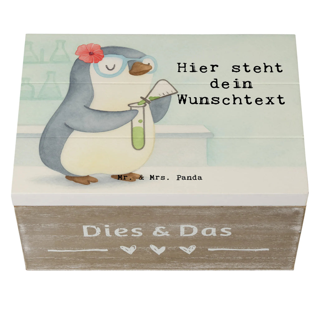 Personalisierte Holzkiste Chemielaborantin Leidenschaft Design Holzkiste Personalisiert, Erinnerungsbox Personalisiert, Dekokiste Personalisiert, Aufbewahrungsbox Personalisiert, Truhe mit Namen, Kiste mit Namen, Schatulle Personalisiert, mit Namen, Holzkiste mit Namen, Erinnerungskiste, Truhe Personalisiert, Schatulle mit Namen, Schatzkiste mit Namen, GEschenkdose personalisiert, Aufbewahrungsbox mit Namen, Dekokiste mit Namen, Schatzkiste Personalisiert, Erinnerungsbox mit Namen, Kiste Personalisiert, Geschenkbox personalisiert, Erinnerungskiste Personalisiert, Beruf, Ausbildung, Jubiläum, Abschied, Rente, Kollege, Kollegin, Geschenk, Schenken, Arbeitskollege, Mitarbeiter, Firma, Danke, Dankeschön, Chemikerin, Forschung, Studium, Naturwissenschaftlerin, Chemielaborantin, Labor, Wissenschaftlerin
