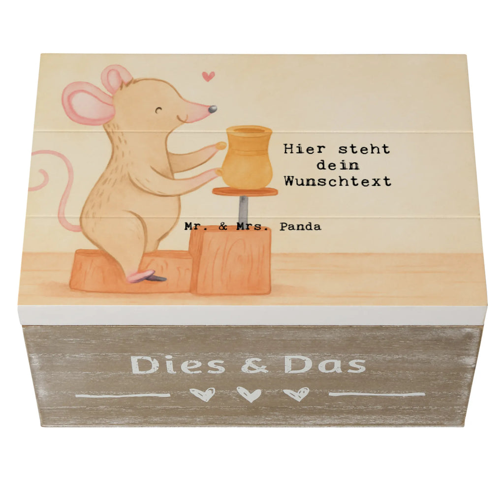Personalisierte Holzkiste Maus Töpfern Design Geschenkbox personalisiert, Holzkiste Personalisiert, Dekokiste Personalisiert, Aufbewahrungsbox Personalisiert, GEschenkdose personalisiert, Erinnerungsbox Personalisiert, Erinnerungsbox mit Namen, Truhe mit Namen, Dekokiste mit Namen, Schatulle Personalisiert, Kiste Personalisiert, mit Namen, Schatulle mit Namen, Holzkiste mit Namen, Schatzkiste Personalisiert, Erinnerungskiste Personalisiert, Schatzkiste mit Namen, Kiste mit Namen, Erinnerungskiste, Truhe Personalisiert, Aufbewahrungsbox mit Namen, Geschenk, Sport, Sportart, Hobby, Schenken, Danke, Dankeschön, Auszeichnung, Gewinn, Sportler, Töpfern, Töpferkurs, Töpferei
