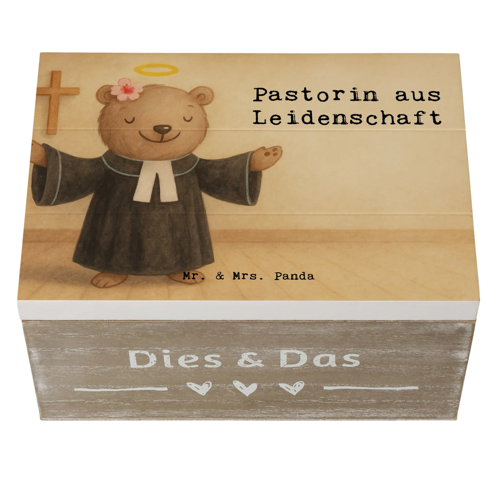 Holzkiste Pastorin Leidenschaft Design holz aufbewahrungsbox, aufbewahrungsbox holz, holzkisten, Holzkiste, Erinnerungsbox, holztruhe, holzbox mit deckel, Kiste, Schatzkiste, aufbewahrungskiste, Truhe, schmuckkästchen, erinnerungsbox baby, holzbox, Aufbewahrungsbox, Dekokiste, deko box, erinnerungsbox hochzeit, aufbewahrungsbox aus holz, Geschenkbox, holzkiste mit deckel, dekorative holzkiste, Schatulle, Erinnerungskiste, ordnungsbox, box aus holz, holzboxen, Geschenk, Schenken, Jubiläum, Danke, Dankeschön, Beruf, Ausbildung, Abschied, Rente, Kollege, Kollegin, Arbeitskollege, Mitarbeiter, Firma, Theologin, Pfarrerin, Kirche, Dienerin Gottes<br />Geistliche, Predigerin<br />Priesterin, Pastorin