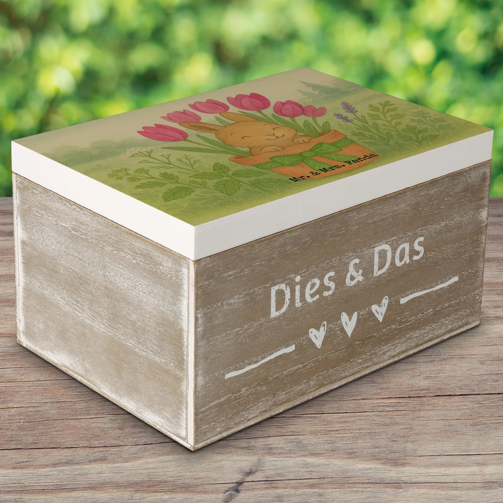 Aufbewahrungsbox Hase Tulpen Design erinnerungsbox baby, Holzkiste, holzkisten, Schatulle, ordnungsbox, erinnerungsbox hochzeit, deko box, Aufbewahrungsbox, aufbewahrungskiste, holzbox, holztruhe, Kiste, Dekokiste, dekorative holzkiste, aufbewahrungsbox holz, holzkiste mit deckel, holz aufbewahrungsbox, Truhe, Geschenkbox, schmuckkästchen, aufbewahrungsbox aus holz, Erinnerungsbox, holzboxen, holzbox mit deckel, Erinnerungskiste, Schatzkiste, box aus holz, Ostergeschenke Kinder, Ostern Geschenk, Geschenke zu Ostern, Ostergeschenke, Osterdeko, Ostern, Osterhase, Osternest, Ostern Kinder, Alternative zu Blumen, Blumenstrauß, Ostergeschenk, Hase, Tulpen