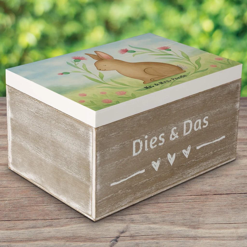 Holzkiste Hase Sitzen Design aufbewahrungskiste, schmuckkästchen, holzkisten, holzbox mit deckel, erinnerungsbox hochzeit, Schatzkiste, aufbewahrungsbox aus holz, Schatulle, aufbewahrungsbox holz, holz aufbewahrungsbox, holzbox, holzboxen, Geschenkbox, Aufbewahrungsbox, dekorative holzkiste, deko box, erinnerungsbox baby, Dekokiste, holztruhe, Kiste, Erinnerungsbox, box aus holz, Holzkiste, ordnungsbox, Erinnerungskiste, holzkiste mit deckel, Truhe, Ostern, Osterdeko, Osterhase, Osternest, Ostergeschenke, Geschenke zu Ostern, Ostern Geschenk, Ostergeschenke Kinder, Ostern Kinder, Liebe, Grüße, Hase, Osterblume, Frohe Ostern, Ostergrüße, Kaninchen