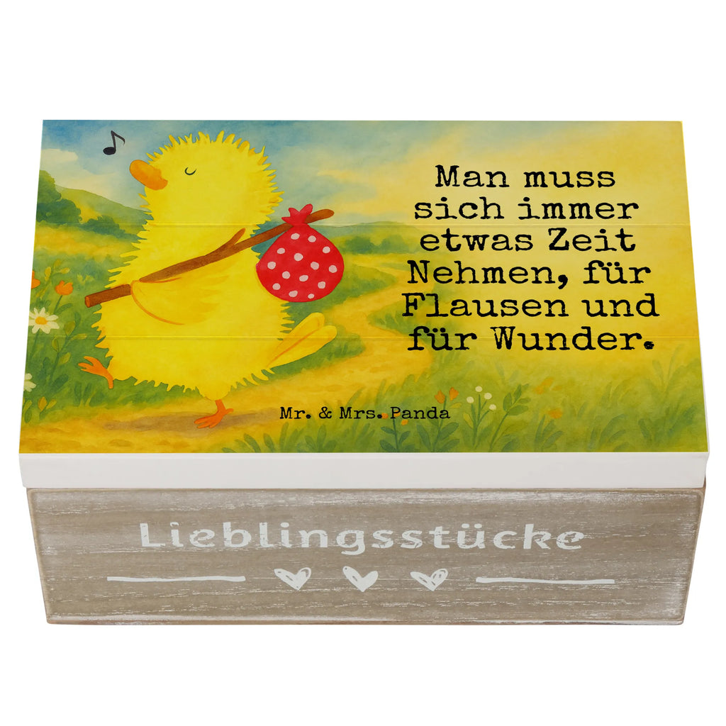 Geschenkbox Küken Wander Design erinnerungsbox hochzeit, aufbewahrungsbox aus holz, box aus holz, aufbewahrungskiste, holz aufbewahrungsbox, Schatzkiste, Dekokiste, aufbewahrungsbox holz, deko box, Schatulle, Truhe, holzboxen, holzkisten, holzbox mit deckel, erinnerungsbox baby, holzbox, Holzkiste, ordnungsbox, Kiste, holztruhe, Erinnerungsbox, schmuckkästchen, Geschenkbox, holzkiste mit deckel, Aufbewahrungsbox, dekorative holzkiste, Erinnerungskiste, Osternest, Osterhase, Ostern Kinder, Ostergeschenke Kinder, Ostern Geschenk, Geschenke zu Ostern, Ostergeschenke, Osterdeko, Ostern, Ostereier, Wunder, Zeit, Frühlingsgefühle, Ostergrüße, Zeitmanagement, Flausen, Frohe Ostern, liebe Grüße, Ei, Weltenbummler, Osterei, Reisen, Freude, Grüße, Backpacker, Küken