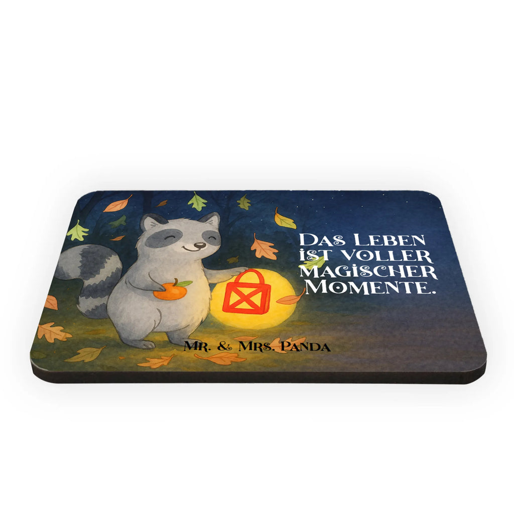 Magnet Waschbär Laterne Design Notiz Magnet, Souvenir Magnet, Whiteboard Magnet, Kühlschrank Dekoration, fridge magnet, Motivmagnete, Magnete Holz, Notizhalter, Kühlschrankmagnet, Pinnwandmagnet, Kalendermagnet, Dekomagnet, Dekoration, Geschenke, Schenken, Deko, Halloween, Martinssingen, Süßes sonst gibt's saures, Laterne, Waschbär, Trick or Treat, Halloween Deko, Herbst