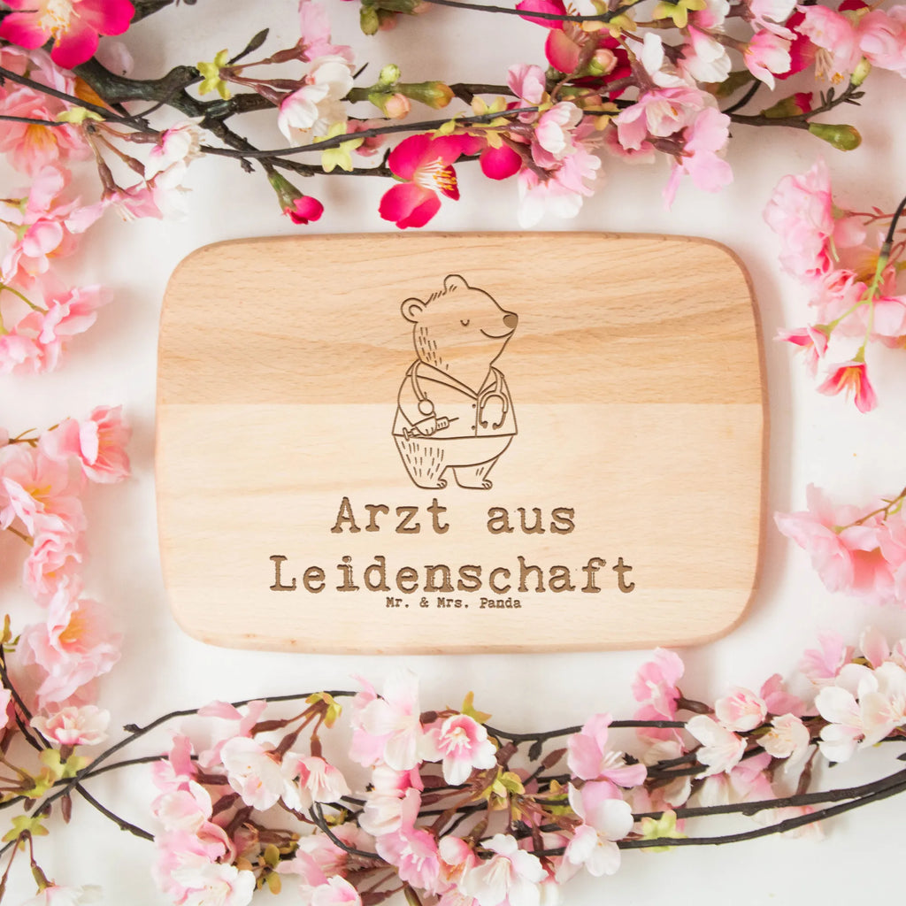 Schneidebrett Holz Arzt Leidenschaft Frühstücksbrettchen, Schneidebrett, Holzbrett, Küchenbrett, Brot, Frühstücksbrett, Schneidebrett Holz, Geschenk, Schenken, Jubiläum, Danke, Dankeschön, Beruf, Ausbildung, Abschied, Rente, Kollege, Kollegin, Arbeitskollege, Mitarbeiter, Firma, Doktor, Arzt, Arztpraxis, Medizinstudium, Doktortitel, Hausarzt, Mediziner