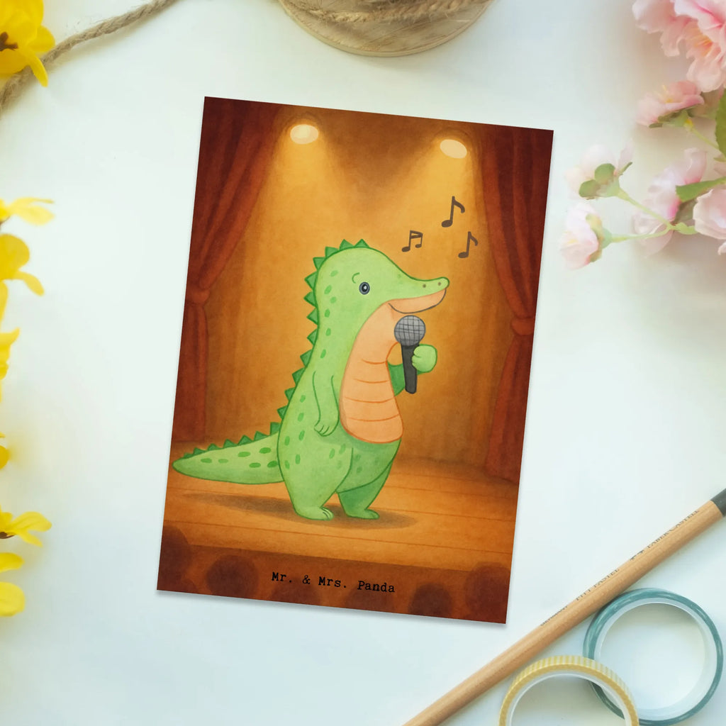 Postkarte Krokodil Singen Design postkarten, Grußkarte, Dankeskarte, Geschenkkarte, Einladungskarte, Postkarte, Karten, kunstkarten, Geburtstagsgrüße, Einladung Geburtstag, Einladungskarten Geburtstag, Ansichtskarten, designkarte, Ansichtskarte, Wanddeko, Geburtstagskarten, motivkarte, Geburtstagskarte, Karte, Einladung, Geschenk, Schenken, Sport, Sportart, Hobby, Danke, Dankeschön, Auszeichnung, Gewinn, Sportler, Singen, Gesang, Hobbysänger, Band, Live Auftritt