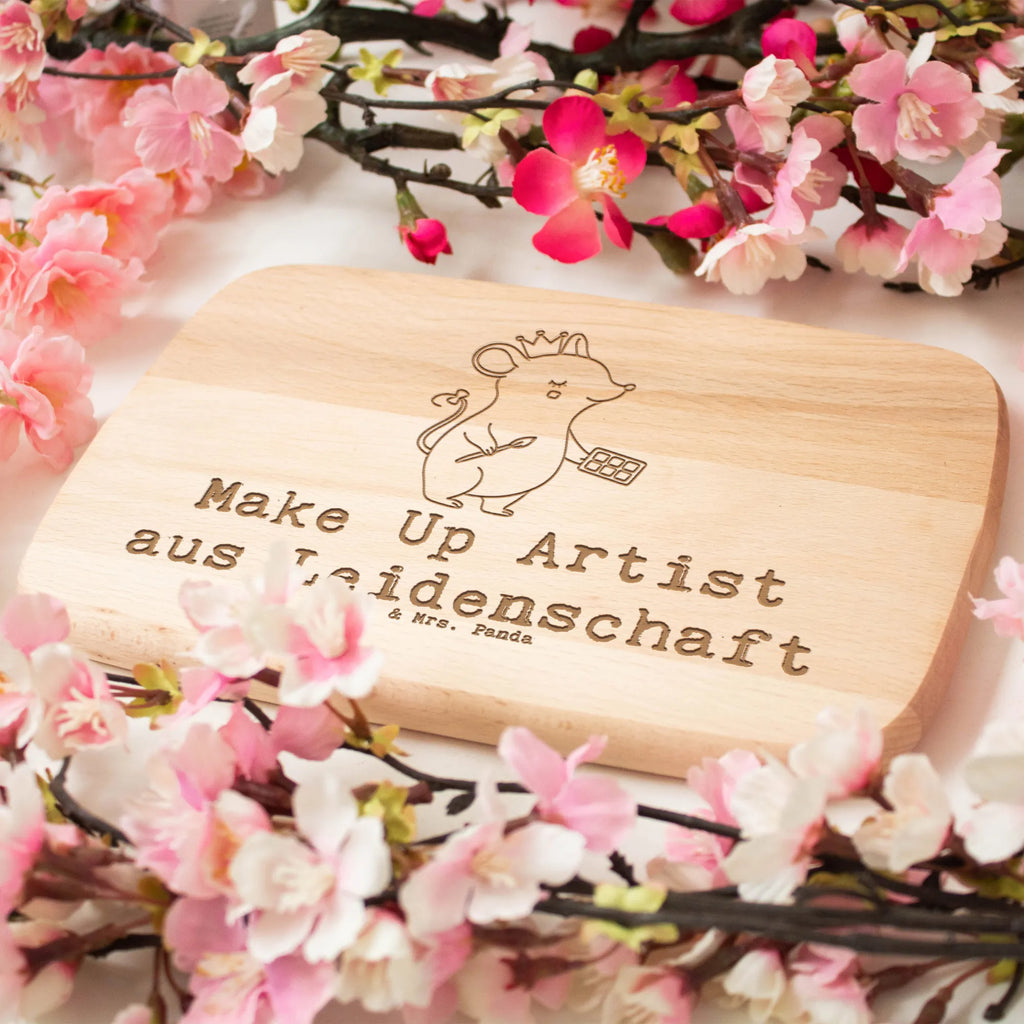 Frühstücksbrettchen Make Up Artist Leidenschaft Schneidebrett Holz, Holzbrett, Frühstücksbrett, Schneidebrett, Brot, Frühstücksbrettchen, Küchenbrett, Geschenk, Schenken, Jubiläum, Danke, Dankeschön, Beruf, Ausbildung, Abschied, Rente, Kollege, Kollegin, Arbeitskollege, Mitarbeiter, Firma, Beauty Salon, Visagist, Kosmetiker, Maskenbildner, Eröffnung, Make Up Artist, Kosmetikstudio