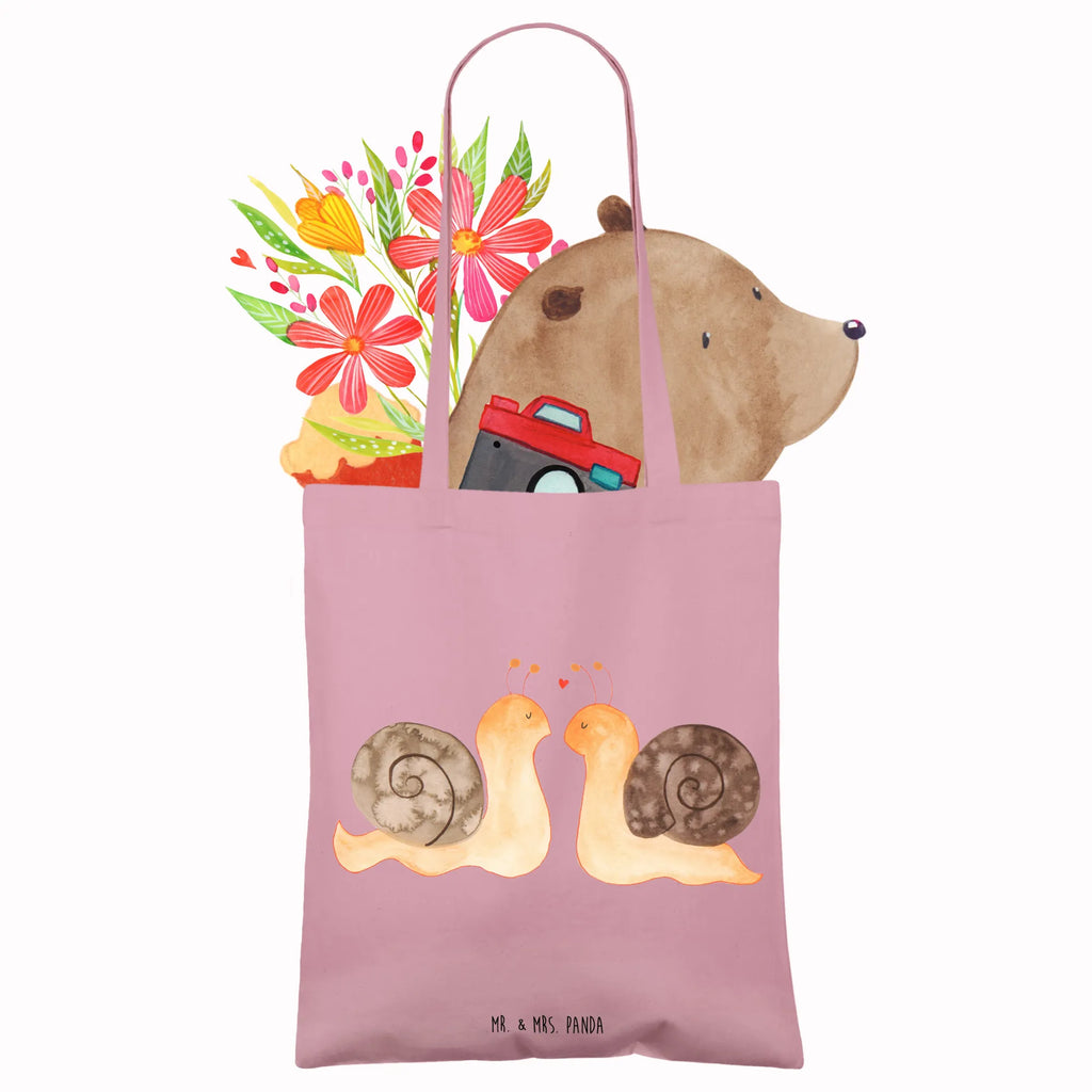 Tote bag Snails in love Strandtasche, Laptoptasche, Tragetasche, Schultertasche, Tasche, Beuteltasche, Umhängetasche, Jutetasche, Einkaufstasche, Badetasche, Stofftasche, Stoffbeutel, Einkaufstüte, Shopper, Beutel, Jutebeutel, Liebe, Partner, Freund, Freundin, Ehemann, Ehefrau, Heiraten, Verlobung, Heiratsantrag, Liebesgeschenk, Jahrestag, Hocheitstag