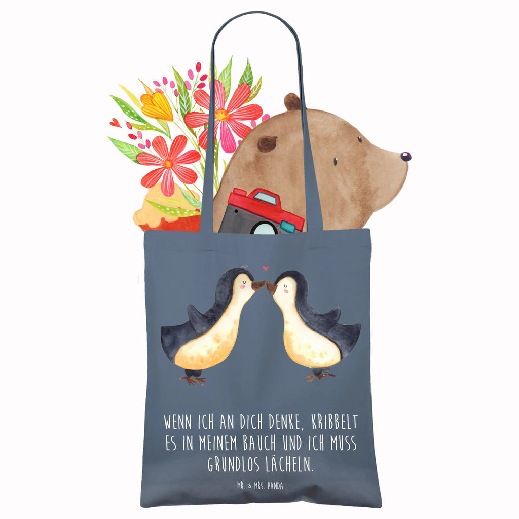 Tote bag penguins kiss Schultertasche, Jutebeutel, Einkaufstasche, Tragetasche, Stoffbeutel, Beutel, Tasche, Stofftasche, Strandtasche, Jutetasche, Umhängetasche, Badetasche, Shopper, Einkaufstüte, Laptoptasche, Beuteltasche, Liebe, Partner, Freund, Freundin, Ehemann, Ehefrau, Heiraten, Verlobung, Heiratsantrag, Liebesgeschenk, Jahrestag, Hocheitstag, Geschenk für Frauen, Geschenk für Freundin, Geschenk für Partner, Liebesbeweis, Mitbringsel, Hochzeitstag, für Männer, für Ehemann, Valentinstag