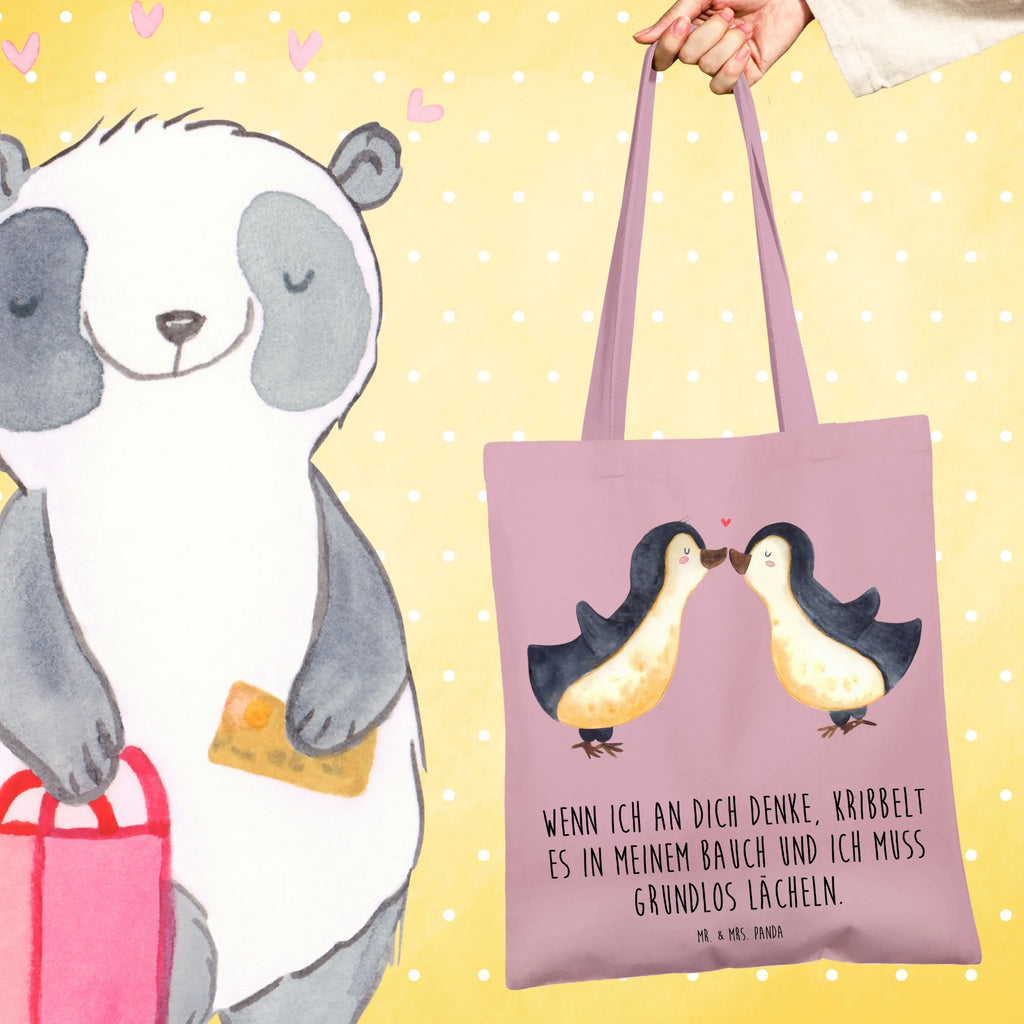 Tote bag penguins kiss Schultertasche, Jutebeutel, Einkaufstasche, Tragetasche, Stoffbeutel, Beutel, Tasche, Stofftasche, Strandtasche, Jutetasche, Umhängetasche, Badetasche, Shopper, Einkaufstüte, Laptoptasche, Beuteltasche, Liebe, Partner, Freund, Freundin, Ehemann, Ehefrau, Heiraten, Verlobung, Heiratsantrag, Liebesgeschenk, Jahrestag, Hocheitstag, Geschenk für Frauen, Geschenk für Freundin, Geschenk für Partner, Liebesbeweis, Mitbringsel, Hochzeitstag, für Männer, für Ehemann, Valentinstag