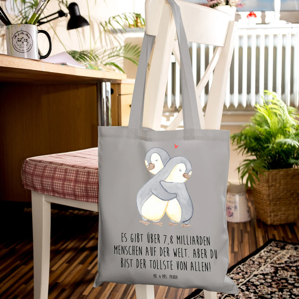 Tote bag penguins Cuddle Strandtasche, Einkaufstüte, Beutel, Beuteltasche, Shopper, Umhängetasche, Laptoptasche, Einkaufstasche, Stofftasche, Jutetasche, Jutebeutel, Tasche, Tragetasche, Schultertasche, Stoffbeutel, Badetasche, Liebe, Partner, Freund, Freundin, Ehemann, Ehefrau, Heiraten, Verlobung, Heiratsantrag, Liebesgeschenk, Jahrestag, Hocheitstag, Valentinstag, Hochzeitstag, Geschenk für Frauen, Geschenk für Freundin, Mitbringsel, für Männer, für Ehemann, Geschenk für Partner, Liebesbeweis