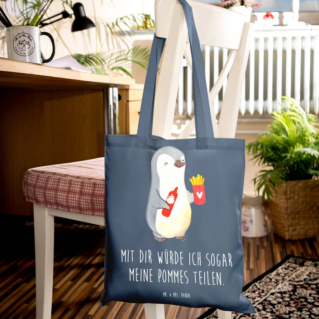 Tote bag penguin French fries bedruckte tasche, baumwollbeutel, tote bag, Beuteltasche, Stoffbeutel, Einkaufstüte, uni tasche, Alltagstasche, Tasche, Baumwolltasche, Umhängetasche, Jutetasche, Tüte, Schultertasche, Einkaufsbeutel, Laptoptasche, Einkaufstasche, Leinentasche, Henkeltasche, shopping tasche, Shopper, Badetasche, Beutel, Schultasche, büchertasche, Stofftasche, Tragetasche, Strandtasche, Jutebeutel, Statementbeutel, unitasche, Hocheitstag, Jahrestag, Freund, Heiratsantrag, Liebe, Heiraten, Partner, Ehemann, Verlobung, Freundin, Liebesgeschenk, Ehefrau, Geschenk für Freundin, Mitbringsel, Valentinstag, für Männer, Geschenk für Frauen, für Ehemann, Geschenk für Partner, Liebesbeweis, Hochzeitstag