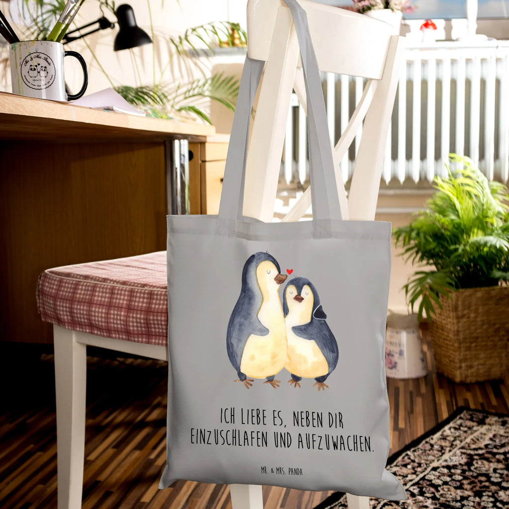 Tote bag penguins Fall asleep Laptoptasche, tote bag, Tasche, bedruckte tasche, Tüte, Beutel, Alltagstasche, Schultasche, Einkaufstasche, Umhängetasche, Einkaufstüte, Statementbeutel, uni tasche, shopping tasche, Shopper, Stoffbeutel, Beuteltasche, Tragetasche, unitasche, Stofftasche, Badetasche, Jutetasche, Strandtasche, Baumwolltasche, Leinentasche, Jutebeutel, Henkeltasche, Einkaufsbeutel, baumwollbeutel, Schultertasche, büchertasche, Ehefrau, Verlobung, Liebesgeschenk, Ehemann, Partner, Hocheitstag, Freund, Freundin, Heiratsantrag, Heiraten, Liebe, Jahrestag, Mitbringsel, Liebesbeweis, Geschenk für Partner, für Männer, Hochzeitstag, Geschenk für Frauen, Geschenk für Freundin, für Ehemann, Valentinstag