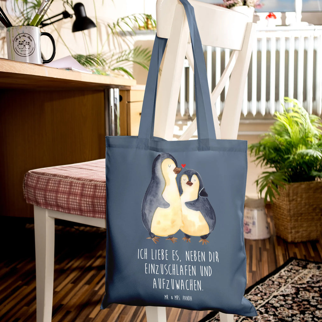 Tote bag penguins Fall asleep Laptoptasche, tote bag, Tasche, bedruckte tasche, Tüte, Beutel, Alltagstasche, Schultasche, Einkaufstasche, Umhängetasche, Einkaufstüte, Statementbeutel, uni tasche, shopping tasche, Shopper, Stoffbeutel, Beuteltasche, Tragetasche, unitasche, Stofftasche, Badetasche, Jutetasche, Strandtasche, Baumwolltasche, Leinentasche, Jutebeutel, Henkeltasche, Einkaufsbeutel, baumwollbeutel, Schultertasche, büchertasche, Ehefrau, Verlobung, Liebesgeschenk, Ehemann, Partner, Hocheitstag, Freund, Freundin, Heiratsantrag, Heiraten, Liebe, Jahrestag, Mitbringsel, Liebesbeweis, Geschenk für Partner, für Männer, Hochzeitstag, Geschenk für Frauen, Geschenk für Freundin, für Ehemann, Valentinstag