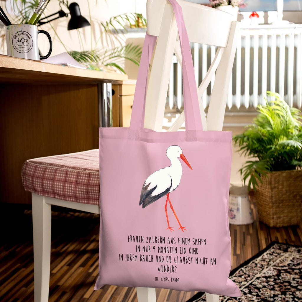 Tote bag Stork Stoffbeutel, Tasche, Laptoptasche, Badetasche, Jutetasche, Stofftasche, Beutel, Jutebeutel, Schultertasche, Beuteltasche, Strandtasche, Tragetasche, Einkaufstasche, Umhängetasche, Shopper, Einkaufstüte, Tiermotive, Gute Laune, lustige Sprüche, Tiere, Mutter werden, Schwangerschaft, Schwanger, Storch, Baby, Mütter, Störche, Mutter, Geburt, Babybauch