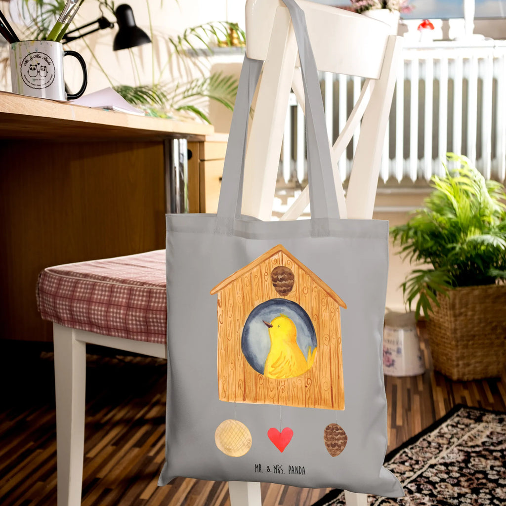 Tragetasche Vogel Haus Badetasche, baumwollbeutel, Shopper, uni tasche, Alltagstasche, Umhängetasche, Tüte, Einkaufstasche, Baumwolltasche, shopping tasche, Tragetasche, tote bag, Beutel, Jutebeutel, Laptoptasche, Schultasche, bedruckte tasche, Schultertasche, unitasche, Tasche, Statementbeutel, Henkeltasche, Einkaufstüte, Einkaufsbeutel, Stofftasche, Beuteltasche, Strandtasche, Leinentasche, Stoffbeutel, Jutetasche, büchertasche, Gute Laune, Tiermotive, Tiere, lustige Sprüche, Castle, Nest, unser Haus, Home sweet home, Vögel, Eigenheim, Familie, Vogelhäuschen, Zuhause, Wohnung, Vogelhaus, Haus, Lieblingsort, Vogel