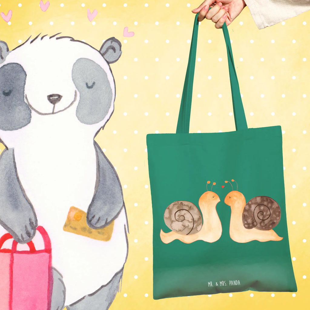 Tote bag Snails in love Strandtasche, Laptoptasche, Tragetasche, Schultertasche, Tasche, Beuteltasche, Umhängetasche, Jutetasche, Einkaufstasche, Badetasche, Stofftasche, Stoffbeutel, Einkaufstüte, Shopper, Beutel, Jutebeutel, Liebe, Partner, Freund, Freundin, Ehemann, Ehefrau, Heiraten, Verlobung, Heiratsantrag, Liebesgeschenk, Jahrestag, Hocheitstag