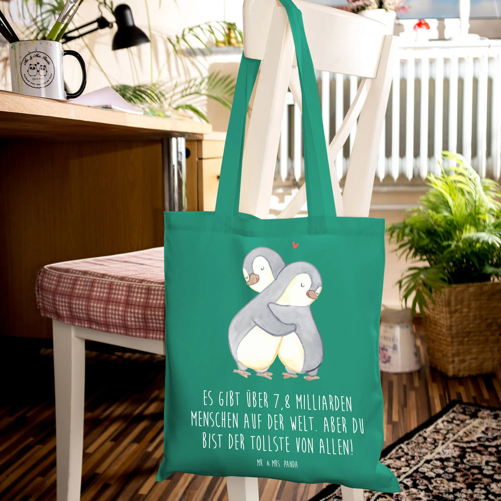 Tote bag penguins Cuddle Strandtasche, Einkaufstüte, Beutel, Beuteltasche, Shopper, Umhängetasche, Laptoptasche, Einkaufstasche, Stofftasche, Jutetasche, Jutebeutel, Tasche, Tragetasche, Schultertasche, Stoffbeutel, Badetasche, Liebe, Partner, Freund, Freundin, Ehemann, Ehefrau, Heiraten, Verlobung, Heiratsantrag, Liebesgeschenk, Jahrestag, Hocheitstag, Valentinstag, Hochzeitstag, Geschenk für Frauen, Geschenk für Freundin, Mitbringsel, für Männer, für Ehemann, Geschenk für Partner, Liebesbeweis