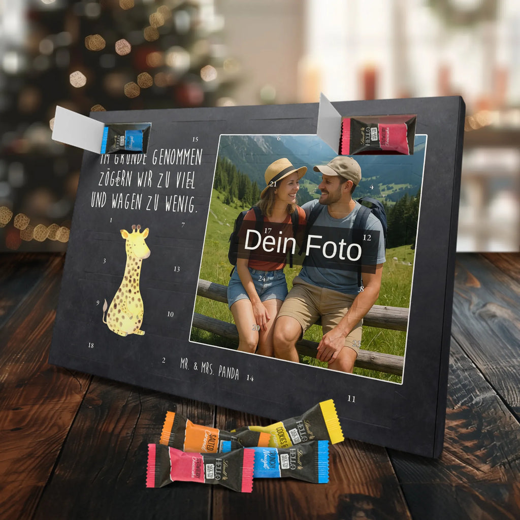 Personalisierter Schoko Foto Adventskalender Giraffe Zufrieden Personalisierter Schoko Foto Adventskalender, Afrika, Wildtiere, Glück, Abenteuer, Giraffe, Zufrieden
