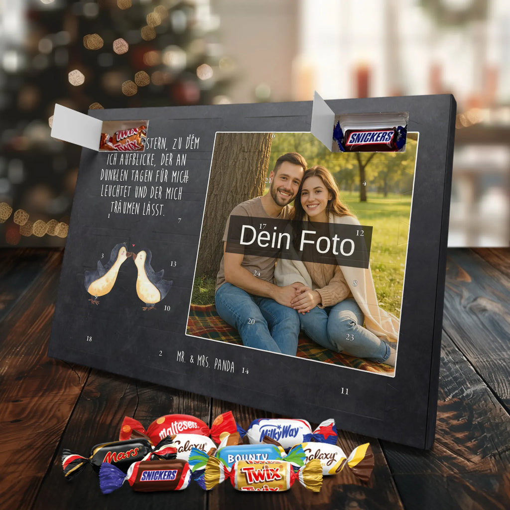 Personalisierter Schoko Foto Adventskalender Pinguin Liebe Personalisierter Schoko Foto Adventskalender, Partner, Ehemann, Freundin, Ehefrau, Liebesgeschenk, Freund, Hocheitstag, Jahrestag, Heiratsantrag, Verlobung, Liebe, Heiraten, Love, Verlobte, Liebesspruch, Paar, Pärchen. Liebespaar, Geschenk Freundin, Pinguin Liebe, Pinguin, Geschenk Hochzeitstag, Pinguinpaar, Hochzeit, Geschenk Freund, Geschenkidee, Pinguine, Liebesbeweis, Hochzeitstag, Pinguin Paar, Gastgeschenk, Verlobter