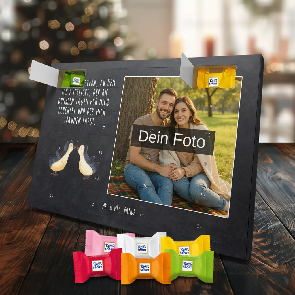 Personalisierter Schoko Foto Adventskalender Pinguin Liebe Personalisierter Schoko Foto Adventskalender, Partner, Ehemann, Freundin, Ehefrau, Liebesgeschenk, Freund, Hocheitstag, Jahrestag, Heiratsantrag, Verlobung, Liebe, Heiraten, Love, Verlobte, Liebesspruch, Paar, Pärchen. Liebespaar, Geschenk Freundin, Pinguin Liebe, Pinguin, Geschenk Hochzeitstag, Pinguinpaar, Hochzeit, Geschenk Freund, Geschenkidee, Pinguine, Liebesbeweis, Hochzeitstag, Pinguin Paar, Gastgeschenk, Verlobter