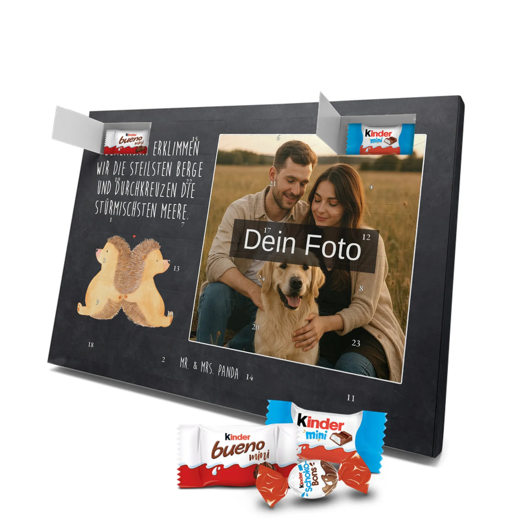 Personalisierter Schoko Foto Adventskalender Igel händchenhaltend Personalisierter Schoko Foto Adventskalender, Partner, Ehemann, Freundin, Ehefrau, Liebesgeschenk, Freund, Hocheitstag, Jahrestag, Heiratsantrag, Verlobung, Liebe, Heiraten, Hochzeit, Igel, Love, Gemeinsamkeit, Hand in Hand, Liebesbotschaft, Igelliebe, Große Liebe, Lieblingsmensch, Liebesbeweis, Geschenk für Zwei