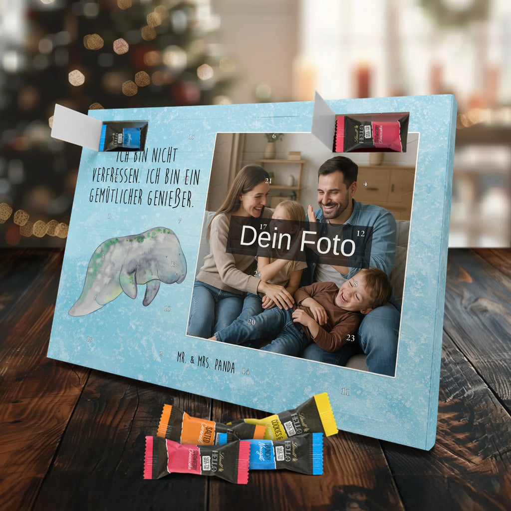 Personalisierter Schoko Foto Adventskalender Seekuh Chillen Personalisierter Schoko Foto Adventskalender, Meerestiere, Urlaub, Meer, Seekühe, Seekuh, Abnehmen, Diät, Zucker, Süßigkeiten, Diätwahn, Essen