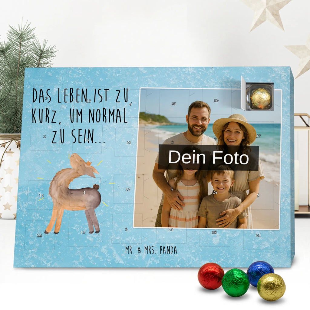Personalisierter Schoko Foto Adventskalender Lama Stolz Personalisierter Schoko Foto Adventskalender, Lama, Alpaka, Family, Familie, Kumpel, Anders, Freundinnen, Freundin, Stolz, Lamas, Neustart, Außenseiter, Beste Freundin, Hippie