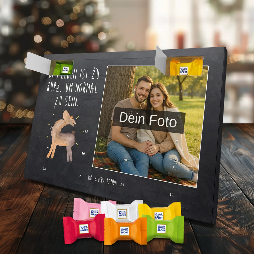Personalisierter Schoko Foto Adventskalender Lama Stolz Personalisierter Schoko Foto Adventskalender, Lama, Alpaka, Family, Familie, Kumpel, Anders, Freundinnen, Freundin, Stolz, Lamas, Neustart, Außenseiter, Beste Freundin, Hippie