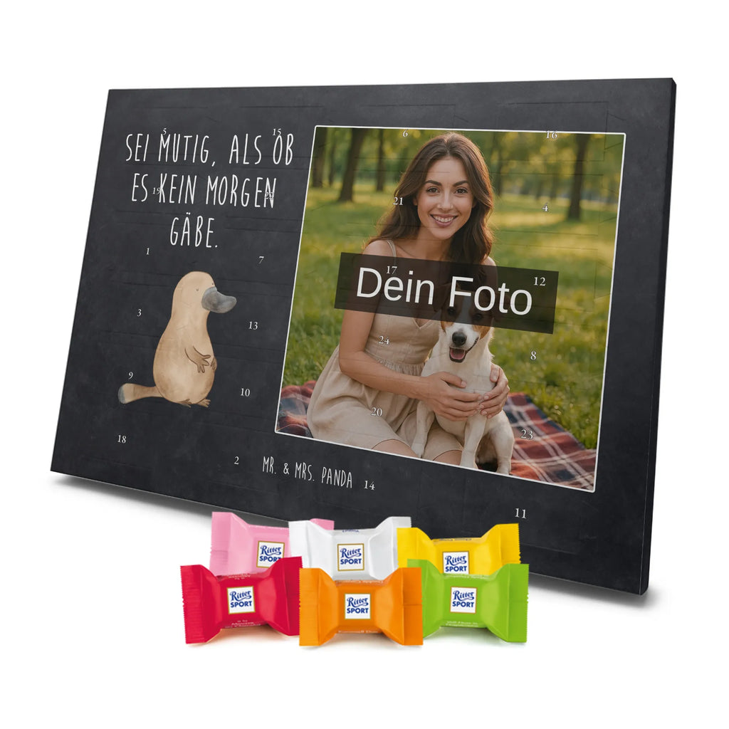 Personalisierter Schoko Foto Adventskalender Schnabeltier Mut Personalisierter Schoko Foto Adventskalender, Meerestiere, Urlaub, Meer, Büro, mutig, Motivation, Mut, Neuanfang, Arbeit, Raodtrip, Neustart, Weltreise, Lebensweisheit, Schnabeltiere, Schnabeltier, Training