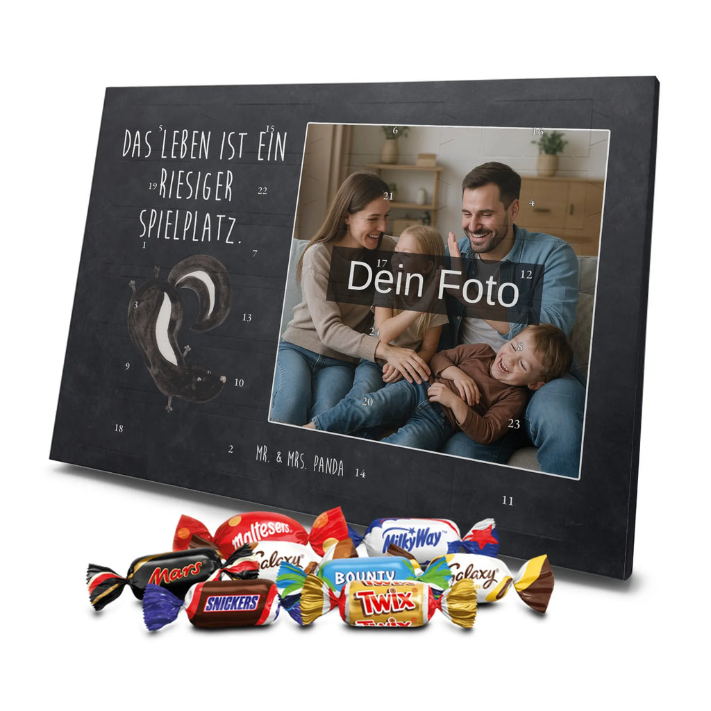 Personalisierter Schoko Foto Adventskalender Stinktier Handstand Personalisierter Schoko Foto Adventskalender, Stinktier, Skunk, Verpielt, Stinker, Raubtier, Spielplatz, Wildtier, Kind, Stinki
