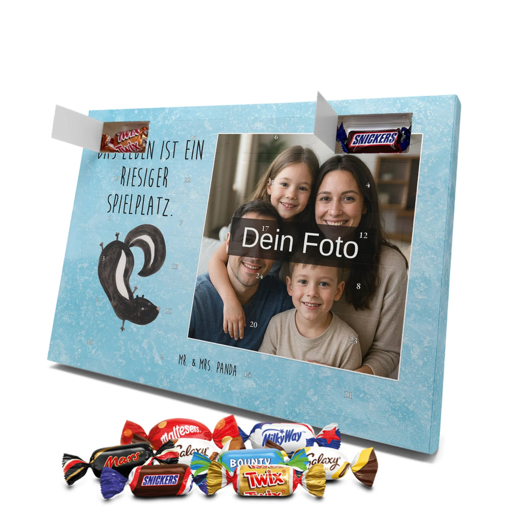 Personalisierter Schoko Foto Adventskalender Stinktier Handstand Personalisierter Schoko Foto Adventskalender, Stinktier, Skunk, Verpielt, Stinker, Raubtier, Spielplatz, Wildtier, Kind, Stinki