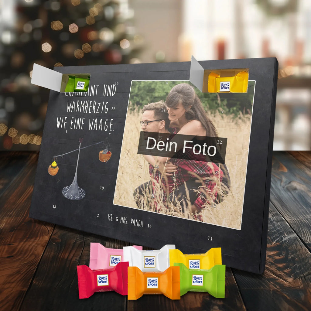 Personalisierter Schoko Foto Adventskalender Sternzeichen Waage Personalisierter Schoko Foto Adventskalender, Tierkreiszeichen, Sternzeichen, Horoskop, Astrologie, Aszendent, Hummel, Geschenk Oktober, Waage, Marienkäfer, Waage Sternzeichen, Biene, Geburtstag Oktober, Gleichgewicht, Waage Geschenk, Geburtstag September, Geschenk September