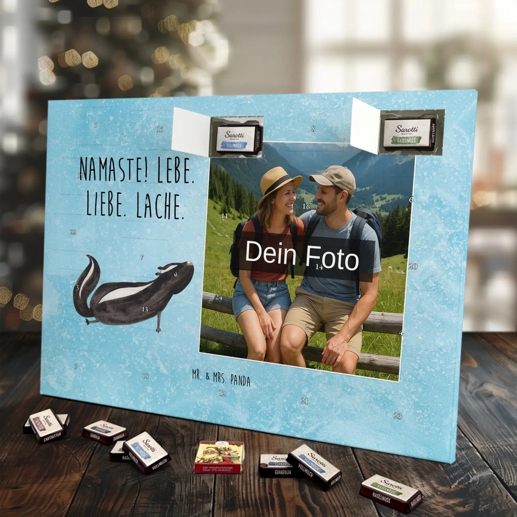  skunk yoga Skunk, Stinky, Love, Laugh, Predator, Live, Namaste, Stinker, Yoga, Wild animal