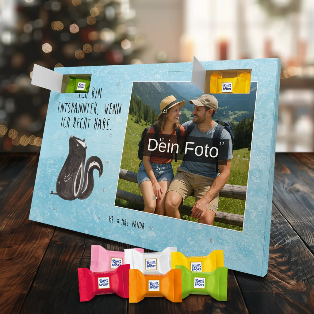  skunk Sit Skunk, skunk, stinky, wild animal, office, know-it-all, slogan, law, stinker, predator