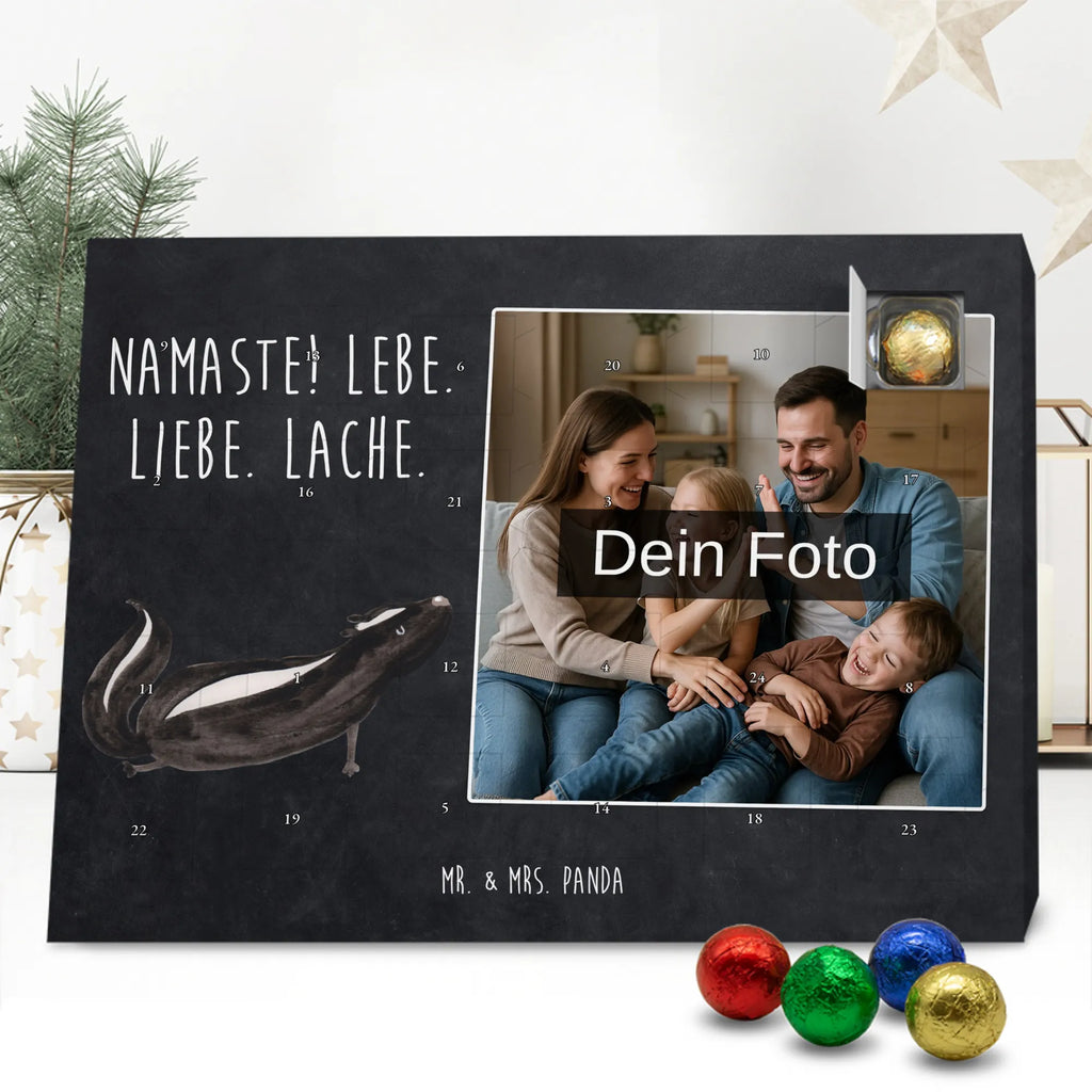  skunk yoga Skunk, Stinky, Love, Laugh, Predator, Live, Namaste, Stinker, Yoga, Wild animal