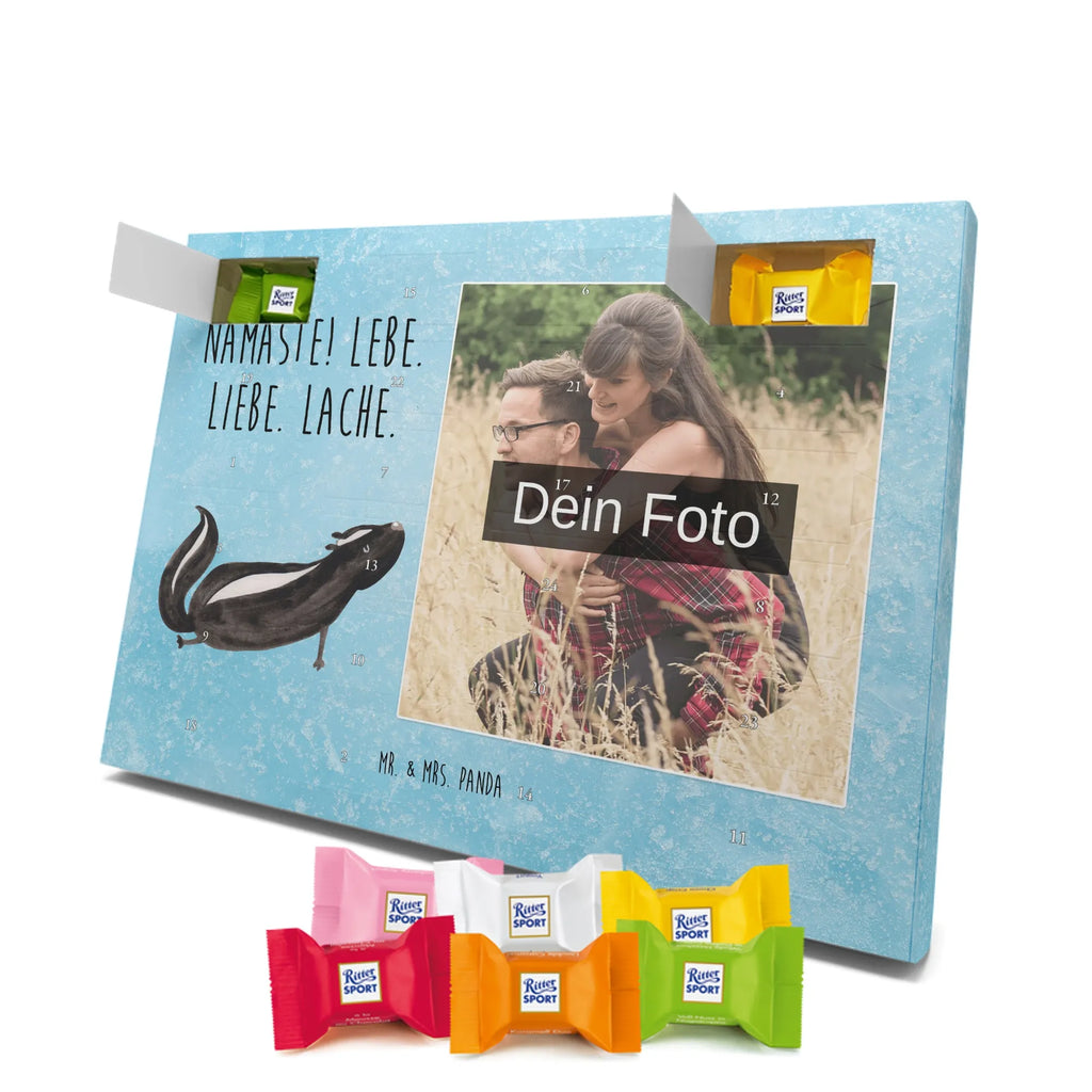  skunk yoga Skunk, Stinky, Love, Laugh, Predator, Live, Namaste, Stinker, Yoga, Wild animal