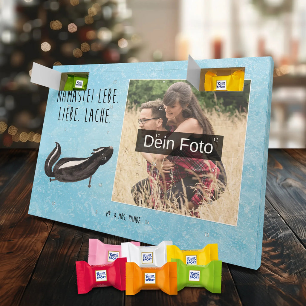  skunk yoga Skunk, Stinky, Love, Laugh, Predator, Live, Namaste, Stinker, Yoga, Wild animal