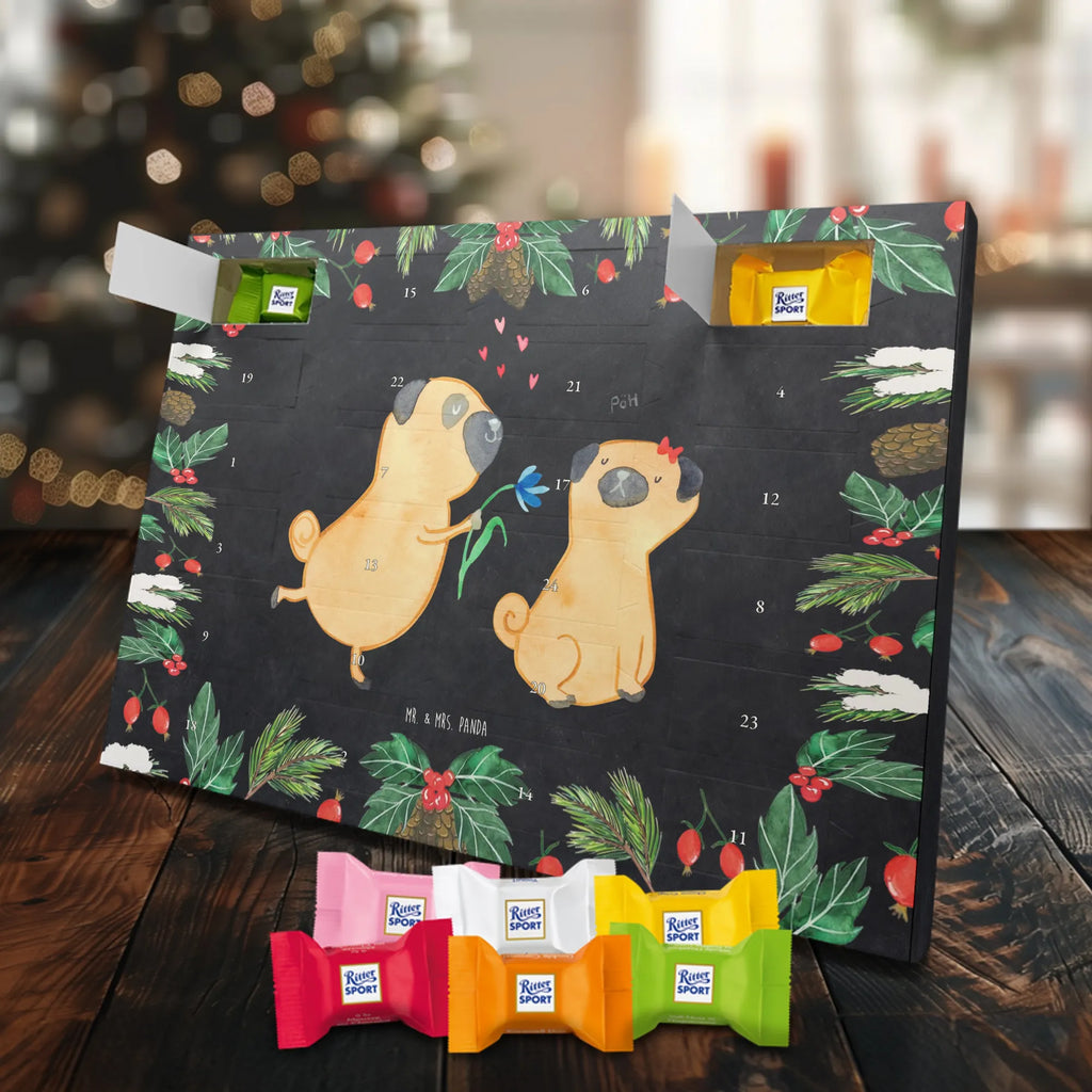 schokolade adventskalender Mops Verliebt Adventskalender, schokoladen kalender, adventskalender schoko, Schoko-Adventskalender, kalender schokolade, kalender weihnachten, Weihnachtskalender, süßigkeiten kalender, Weihnachtskalender Schokolade, Weihnachten Adventskalender, Weihnachts Kalender, schoko kalender, adventskalender pralinen, Adventskalender Schokolade, adventskalender süßigkeiten, Schokoladen Adventskalender, süßigkeiten adventskalender, schokoladenkalender, schokokalender, Schoko Adventskalender, Schokoladen-Adventskalender, weihnachtskalender schoko, schokolade adventskalender, schoko weihnachtskalender, pralinen adventskalender, Schokoladen-Weihnachtskalender, Sprüche, Haustier, Hund, Hundemotiv, Hundebesitzer, Tierliebhaber, Hunderasse, Verliebt, Liebe, Liebesspruch. Verlobt, Geschenk Freund, Möpse, Partner, Mops, Hundeliebe