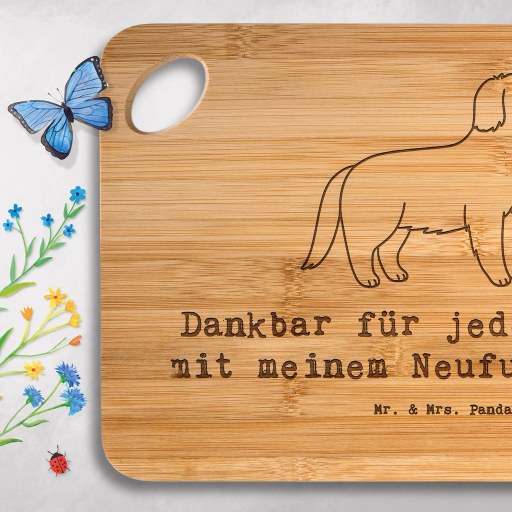 Bamboo chopping board Newfoundland dog Moment gift, animal lover, giving, dog breed, purebred dog, dog owner, puppy
