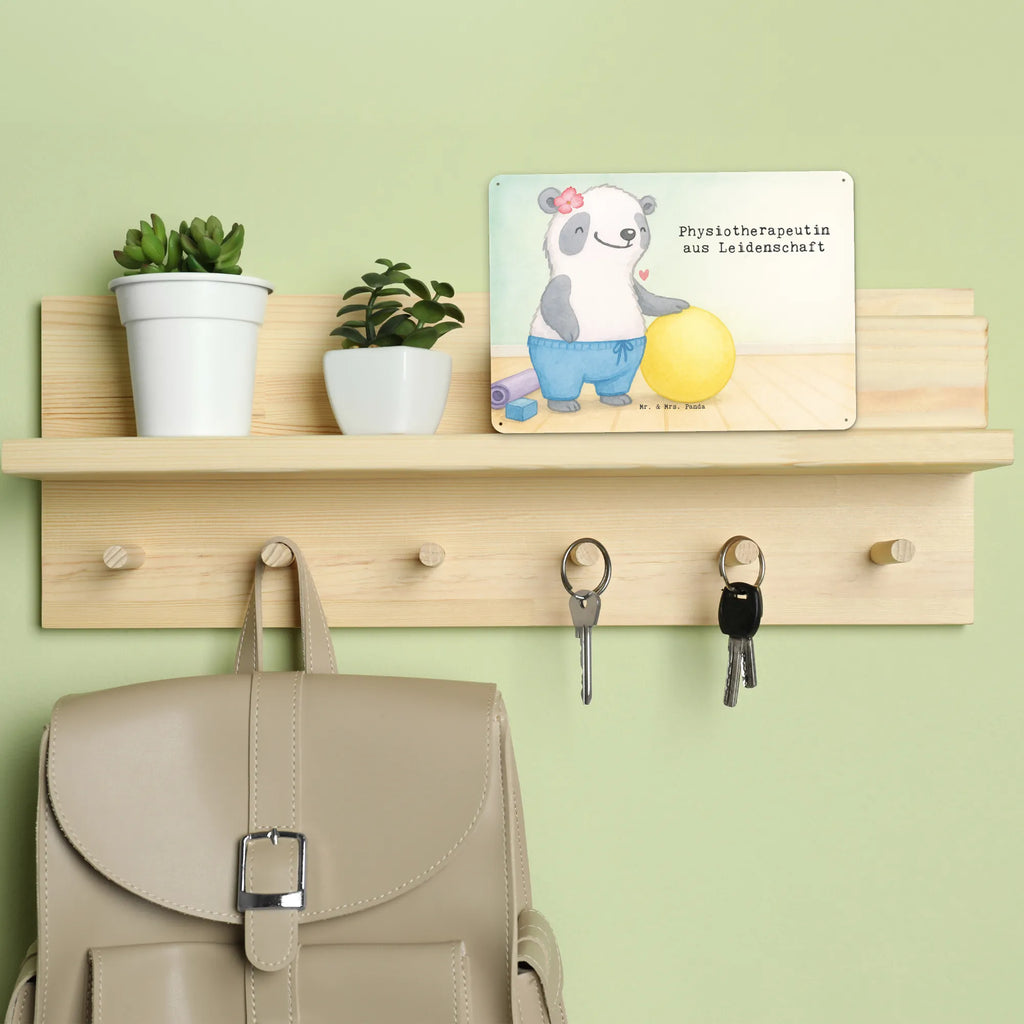 Retro Blechschild Physiotherapeutin Leidenschaft Design Wandschild Metall, Türschild Metall, Blechschild Für Männer, Blechschild, Blechschild Groß, Blechschild Für Frauen, Dekoschild Metall, Blechschild Küche, Blechschild Zum Aufhängen, Blechschild Büro, Schenken, Jubiläum, Danke, Dankeschön, Beruf, Ausbildung, Abschied, Rente, Kollege, Kollegin, Arbeitskollege, Mitarbeiter, Firma, Geschenk