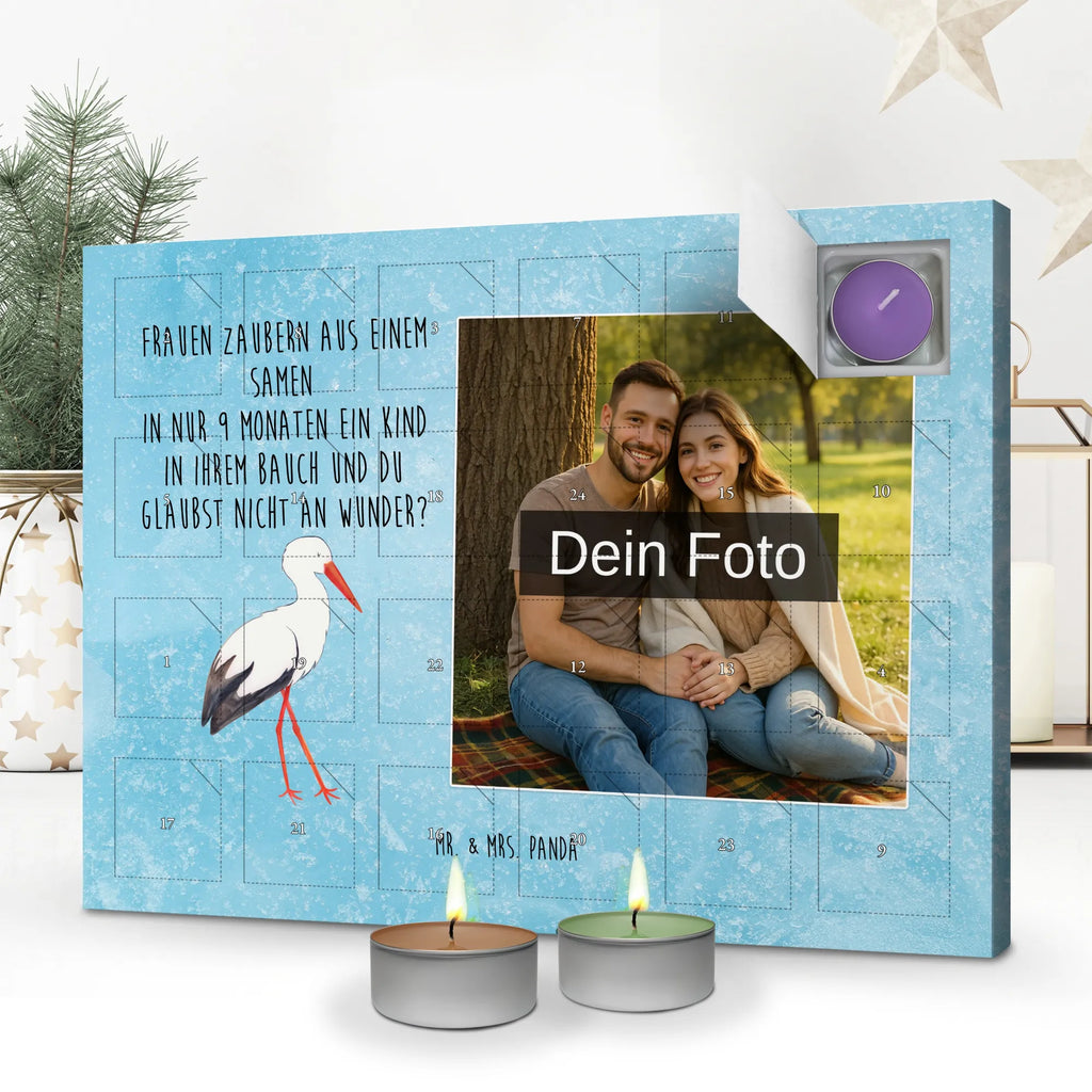 Personalisierter Duftkerzen Foto Adventskalender Storch Personalisierter Duftkerzen Foto Adventskalender, Lustige Sprüche, Tiere, Tiermotive, Gute Laune, Babybauch, Mutter, Schwanger, Schwangerschaft, Baby, Geburt, Mutter Werden, Storch, Störche, Mütter