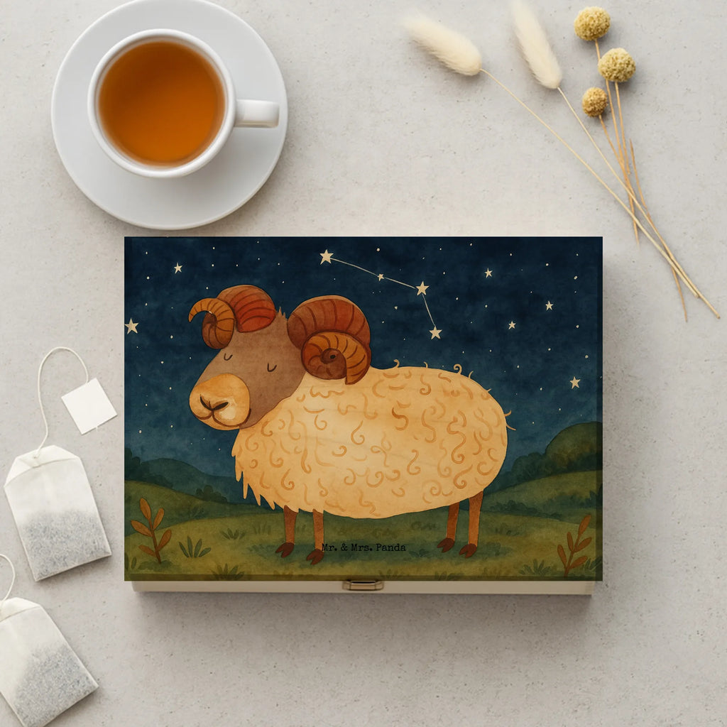 Teebox Holz Sternzeichen Widder Design tee organizer, teebox, teekiste, tee organizer box, teebeutel organizer, aufbewahrungsbox für teebeutel, teeaufbewahrungsbox, teebox für teebeutel, teekasten, box für teebeutel, tee sortierbox, vorratsbox tee, tee kiste, aufbewahrungsbox tee, teebeutel aufbewahrungsbox, holzteebox, teebehälter, teedose, teebeutel behälter, teebeutelbox, box für tee, teebeutel aufbewahrung, teeaufbewahrung, aufbewahrung tee, tee beutel halter, holzteekiste, Sternzeichen, Tierkreiszeichen, Horoskop, Astrologie, Aszendent, Geburtstag April, Bock, Widder Sternzeichen, Schafbock, Geschenk März, Widder Geschenk, Geburtstag März, Geschenk April