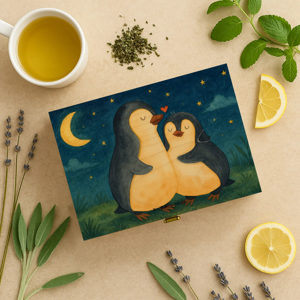 Teekiste Pinguine Einschlafen Design tee kiste, aufbewahrungsbox für teebeutel, holzteekiste, box für teebeutel, vorratsbox tee, tee organizer, teebeutel aufbewahrungsbox, holzteebox, teebeutel organizer, tee organizer box, teebeutel aufbewahrung, teebeutel behälter, teekasten, tee sortierbox, teebeutelbox, teeaufbewahrung, teeaufbewahrungsbox, box für tee, teebehälter, aufbewahrungsbox tee, teebox für teebeutel, teedose, aufbewahrung tee, teekiste, tee beutel halter, teebox, Freundin, Freund, Liebe, Liebesgeschenk, Jahrestag, Verlobung, Partner, Ehemann, Ehefrau, Heiraten, Heiratsantrag, Hocheitstag, Hochzeitstag, Geschenk für Frauen, Liebesbeweis, Valentinstag, Geschenk für Freundin, für Männer, für Ehemann, Geschenk für Partner, Mitbringsel