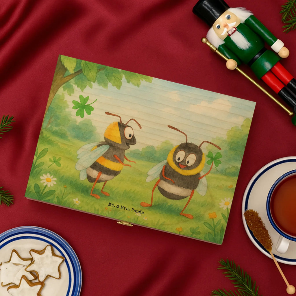  bees Pair Design Loving, Two, Together, Marriage, Proposal of marriage, Love gift, gift for her, gift for him, anniversary gift, Valentine&#39;s Day Gift for Women Love Gift Anniversary Wedding Anniversary Party Favor Gift for Girlfriend Gift for Partner Boyfriend Gift Token of Love for Men for Husband Turtles Turtles in Love