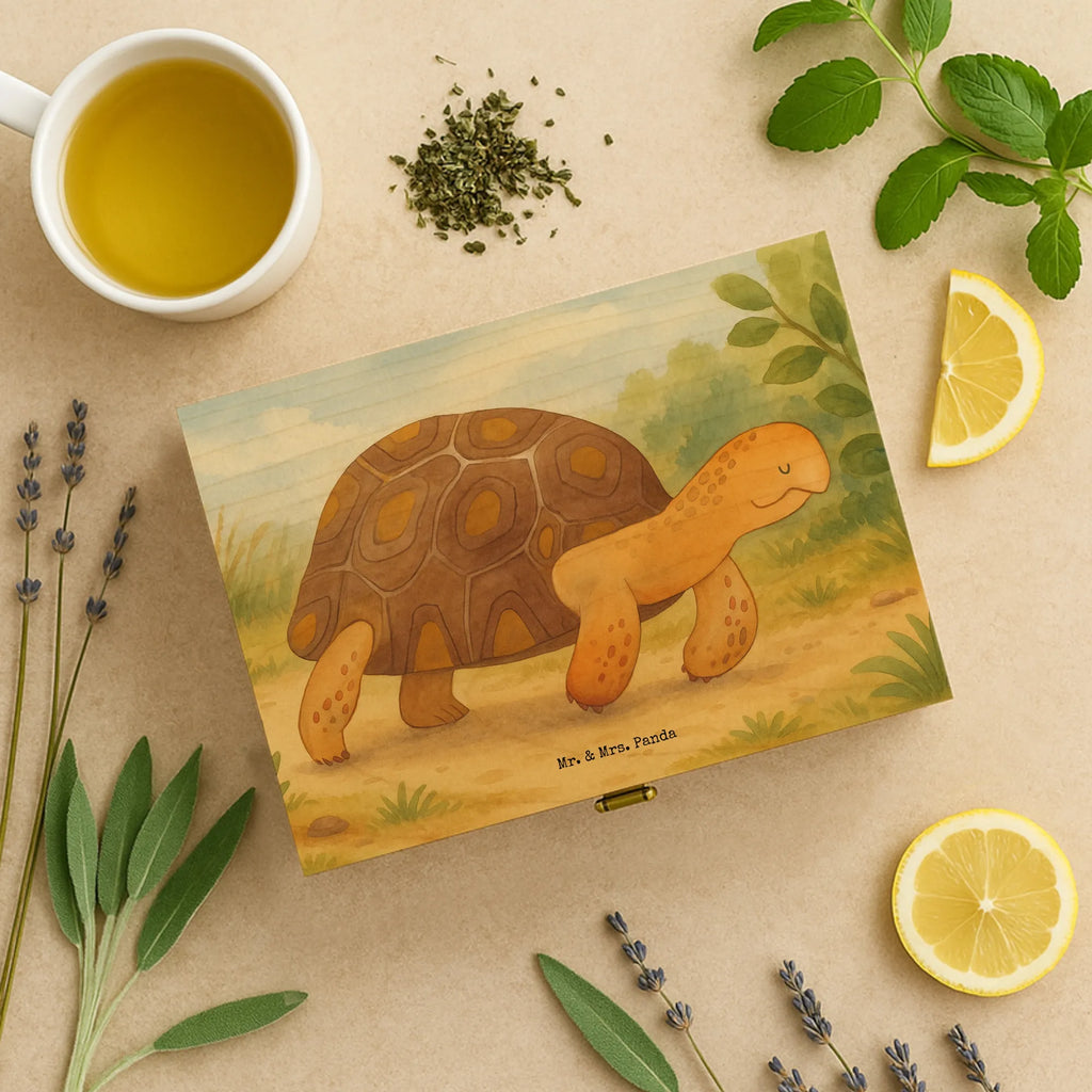 teebeutelbox Schildkröte Marschieren Design holzteekiste, teebeutelbox, aufbewahrungsbox für teebeutel, teebeutel aufbewahrung, teedose, box für tee, tee kiste, holzteebox, tee beutel halter, teebehälter, teebox für teebeutel, teebeutel organizer, tee organizer box, teeaufbewahrung, aufbewahrung tee, teekiste, teebox, teekasten, tee organizer, teeaufbewahrungsbox, teebeutel aufbewahrungsbox, aufbewahrungsbox tee, box für teebeutel, vorratsbox tee, teebeutel behälter, tee sortierbox, Meer, Urlaub, Meerestiere, Schildkröte, Inspiration, Neustart, Schildkröten, Abenteuer, Reiselust, Motivation, Lieblingsmensch, get lost