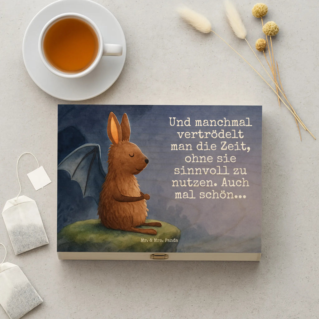 teebeutel aufbewahrung Fledermaus Sitzen Design teebehälter, holzteebox, box für tee, teebeutel behälter, tee sortierbox, holzteekiste, tee beutel halter, teekasten, teebox für teebeutel, teebeutel organizer, teebox, teebeutel aufbewahrung, box für teebeutel, teeaufbewahrung, aufbewahrung tee, aufbewahrungsbox für teebeutel, tee kiste, teebeutelbox, teebeutel aufbewahrungsbox, teeaufbewahrungsbox, vorratsbox tee, tee organizer box, aufbewahrungsbox tee, teekiste, teedose, tee organizer, lustige Sprüche, Tiere, Tiermotive, Gute Laune, Fledermaus, Fledermäuse, entspannen, Motivation